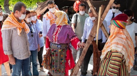 Sarıkeçili Yörüklerinin hayatı film oluyor