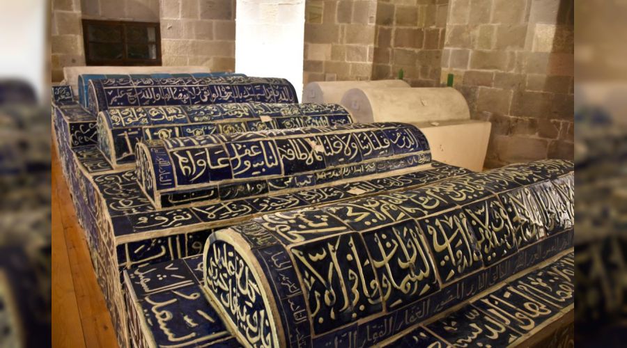 Sultan sandukaları yenileniyor