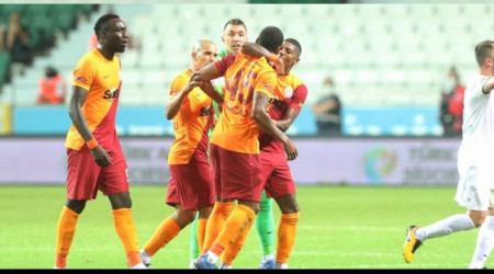 Takım arkadaşı Kerem'i yumruklayan Marcao kırmızı gördü