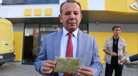 Tanju Özcan HDP'ye 'kına' gönderdi