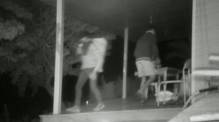 Tohum hırsızları fotokapana yakalandı