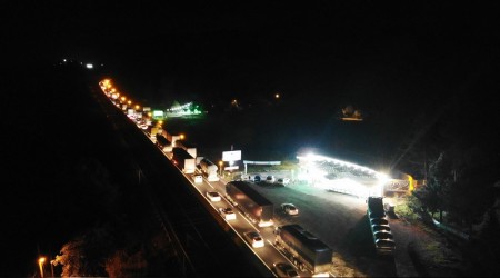 Tünel kapatıldı trafik felç oldu