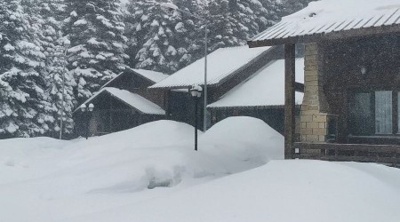 Uludağ'a mart karı yağdı