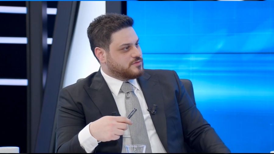 YKS'ye girecek öğrencilere başarılar diledi