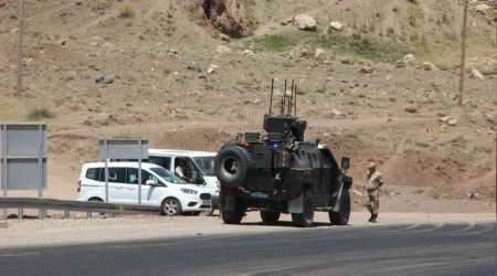 4 kişinin öldürüldüğü köy giriş çıkışlara kapatıldı