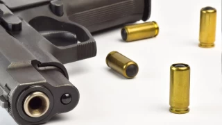 Aksaray'da eşini vuran şahsı, kayınbabası vurdu: 1 ölü, 1 yaralı