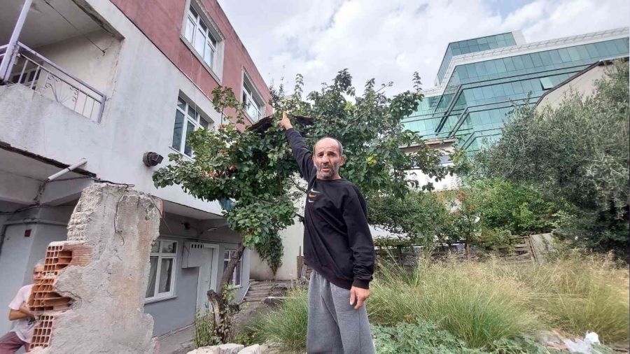 Alkollü adam çatıdan düştü