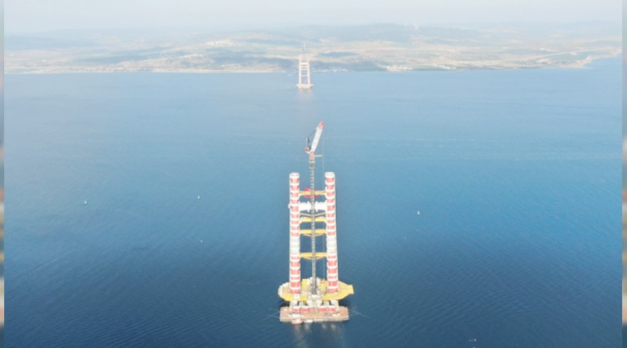 Amerikan savaş gemisi Karadeniz yolunda