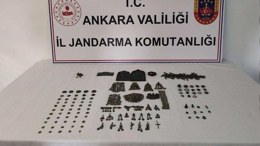 Ankara'da 2 milyon TL değerinde tarihi eser ele geçirildi