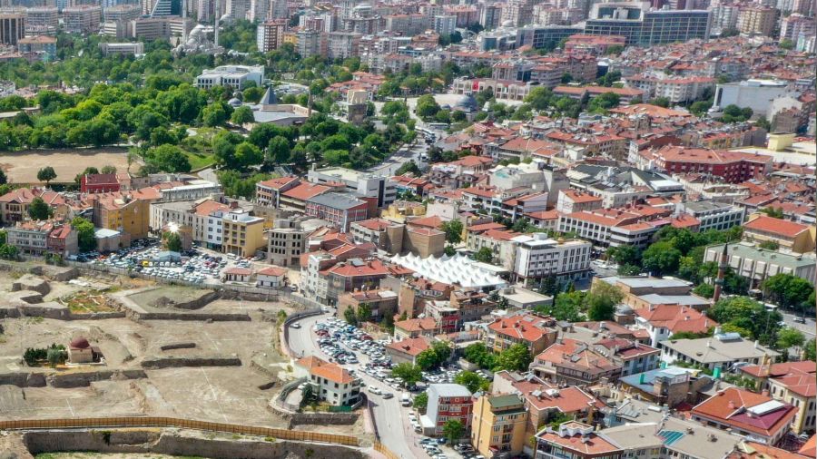 Belediyeye ait depolu dükkan satılacak