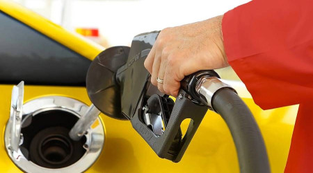 Benzine 1 lira 48 kuruş zam!