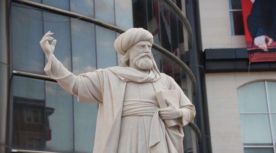 Bilecik'e 11 tonluk Şeyh Edebali heykeli