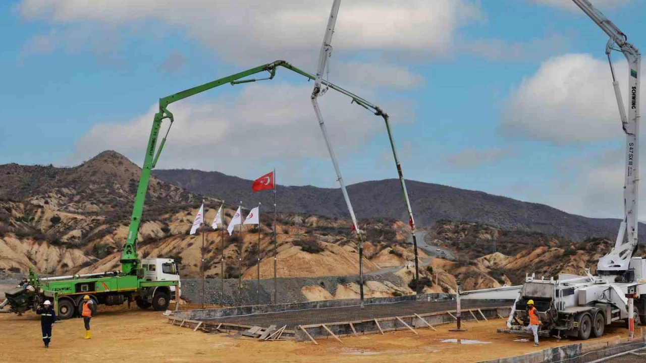 Bingöl Avnik'te 250 milyon ton demir cevheri üretimi için geri sayım başlıyor