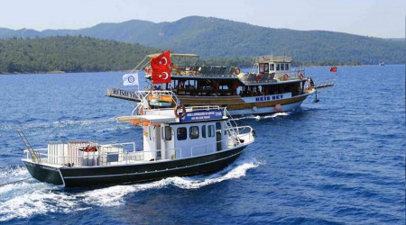 Büyükşehir Bayram tatilinde 7 atık alım teknesi hizmet verecek