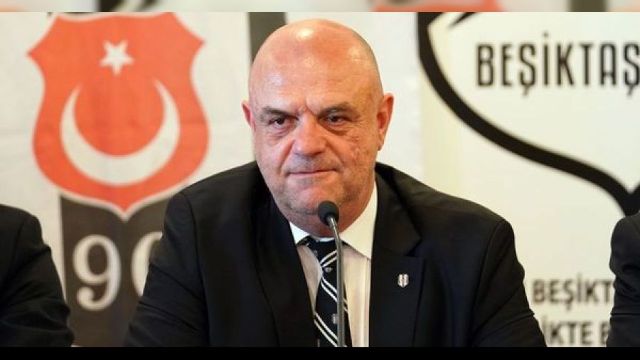 Çimen yönetim listesini açıkladı