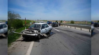 Edirne'de iki otomobil çarpıştı: 1 yaralı
