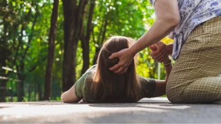 Epilepside ilk yardım nasıl yapılmalı?