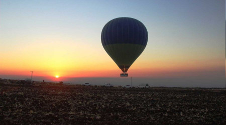 Göbeklitepe'de ticari balon turları yeniden başladı