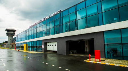 Havalimanı içindeki iş yerleri kiraya verilecek