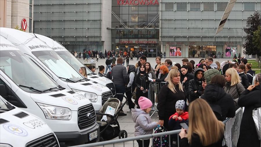 Her 5 Ukraynalıdan biri Polonya'ya geldi