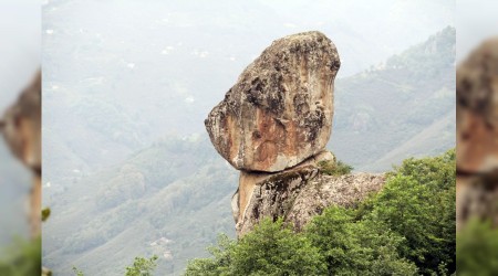 Hikayeyi duyan görmeye geliyor