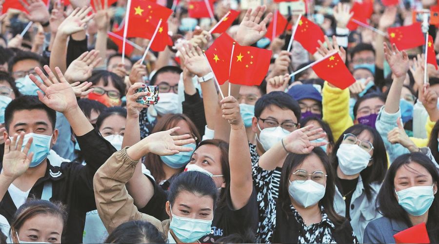 Hükümetine en çok güvenen Çinliler