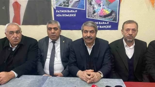 İYİ Parti'den istifa eden ilçe başkanı ve belediye başkan adayı AK Partiye katıldı