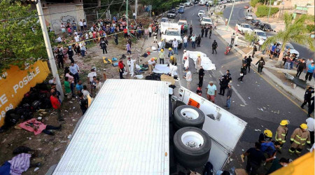 Meksika'da göçmen faciası: 54 ölü, 115 yaralı