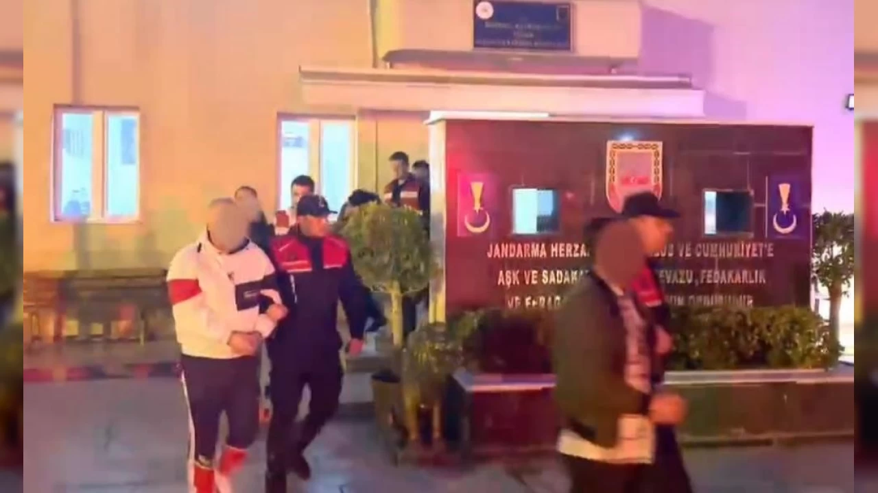 Mersin'de 25 milyonluk yasa dışı bahis operasyonu: 11 tutuklama