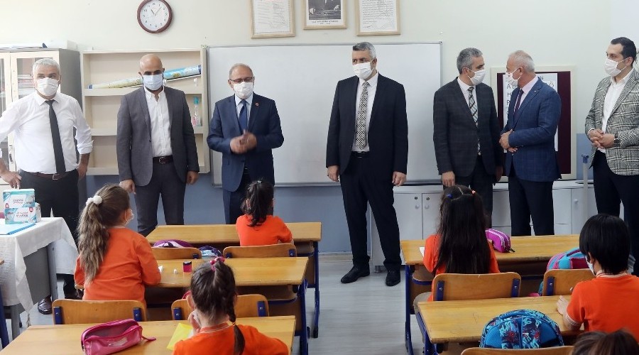 Minik öğrencilere özel 'sağlık atölyesi'