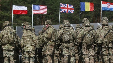 NATO, Rusya'ya karşı gardını alıyor