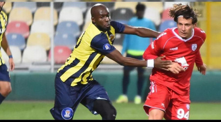 Pote'den sürpriz jübile