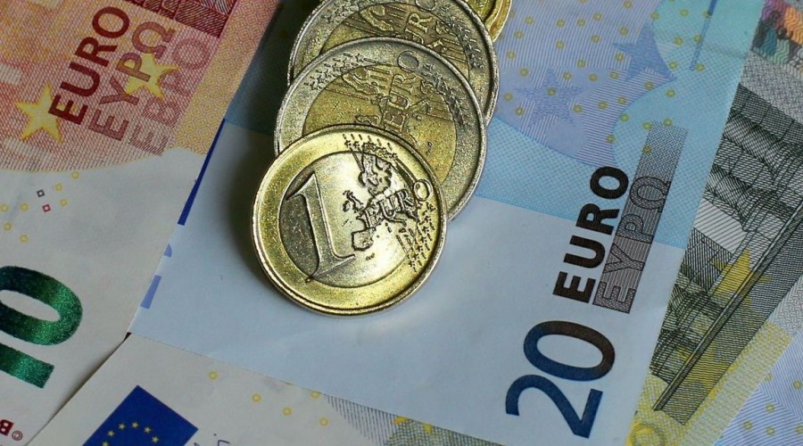 TL'deki değer kaybı turisti bayram ettirdi