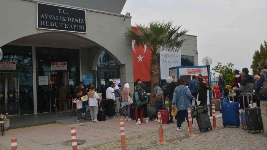 Türk turistlerden Yunan adalarına bayram yoğunluğu