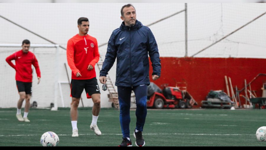 Ümraniyespor'a zor rakip