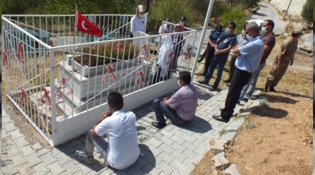 26 yıl önce şehit edilen öğretmen anıldı