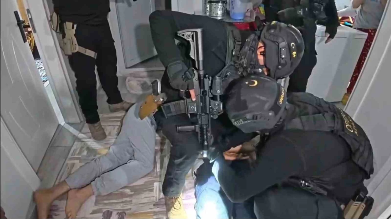 Adana'da DEAŞ operasyonu