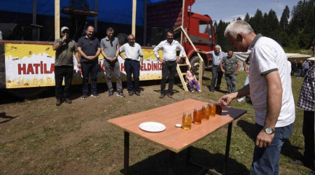 Artvin'de 1 kg bal 17 bin liraya satıldı