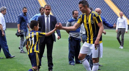 Babasının izinden gidiyor