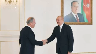 Bakan Hulusi Akar Aliyev ile grt