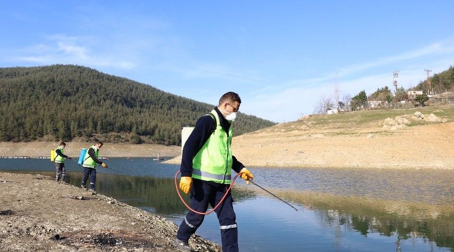 Barajlarda sular çekildi, sivrisinekle mücadele başladı