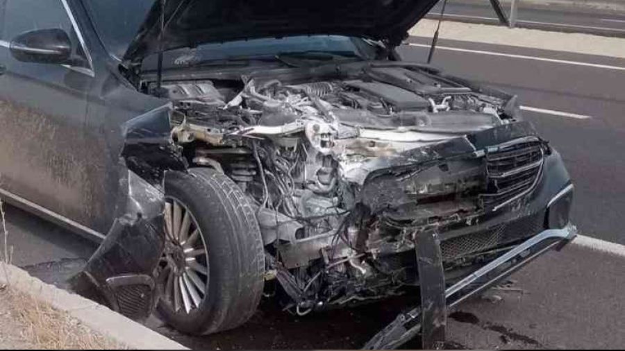 Belediye başkanının aracı kazaya karıştı