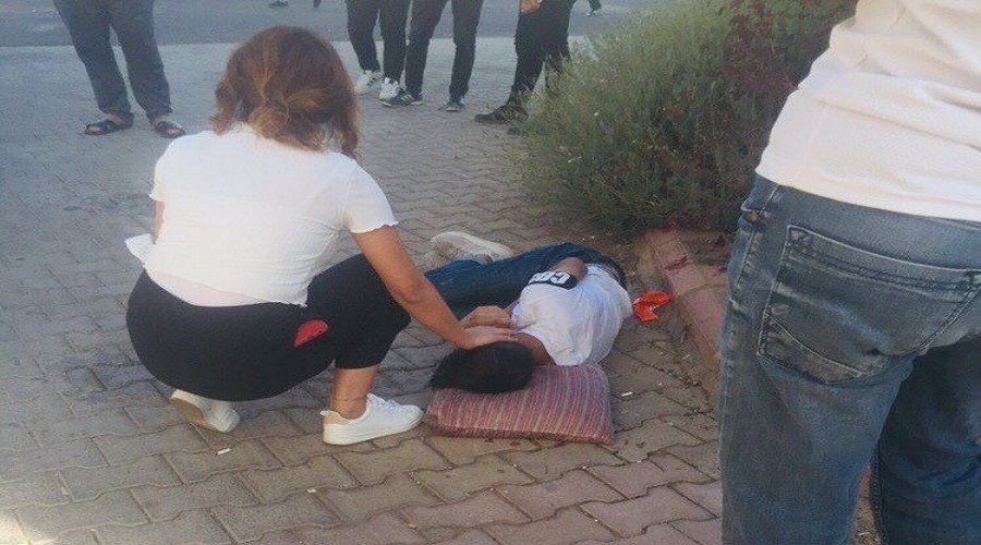 Diyarbakır'da okul önündeki kavgada 2 öğrenci yaralandı