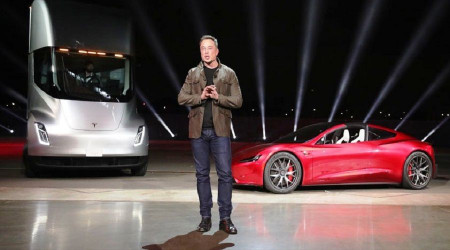 Elon Musk'tan, Birleşmiş Milletlere açık çek