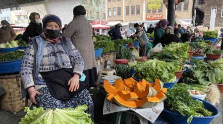 Emekçi kadınlar 200 yıldır aynı pazarda buluşuyor