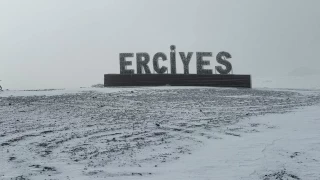 Erciyes Kayak Tesisleri beyaza brnd