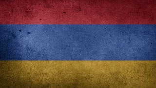 Ermenistan Azerbaycan mevzilerine tekrar ate at