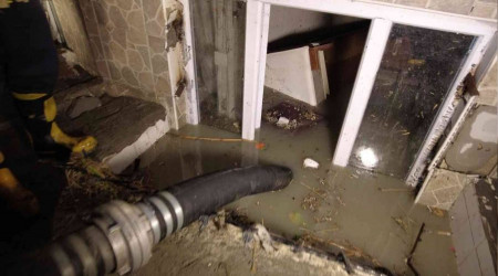 Esenyurt'ta evler su altında kaldı