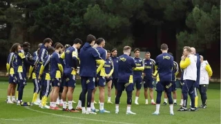 Fenerbahçe soyunma odası kaynıyor