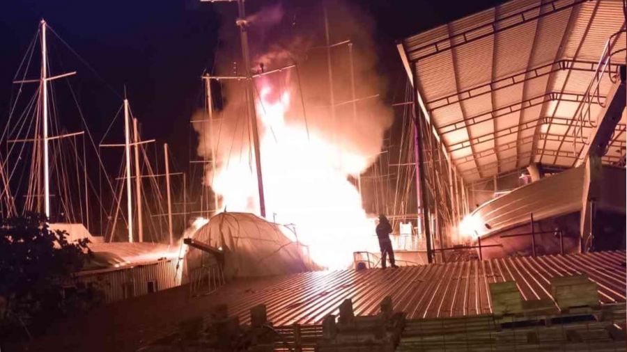Fethiye'de tersane yangını